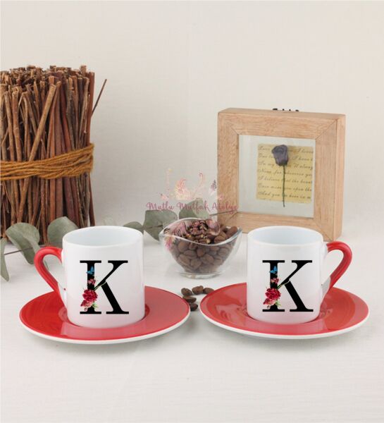 K Harfi Çiçek Desenli İkili Kırmızılı Türk Kahvesi Fincanı