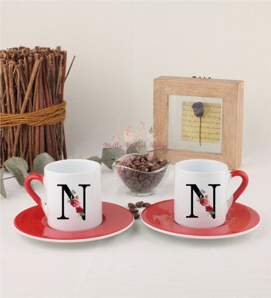 N Harfi Çiçek Desenli İkili Kırmızılı Türk Kahvesi Fincanı