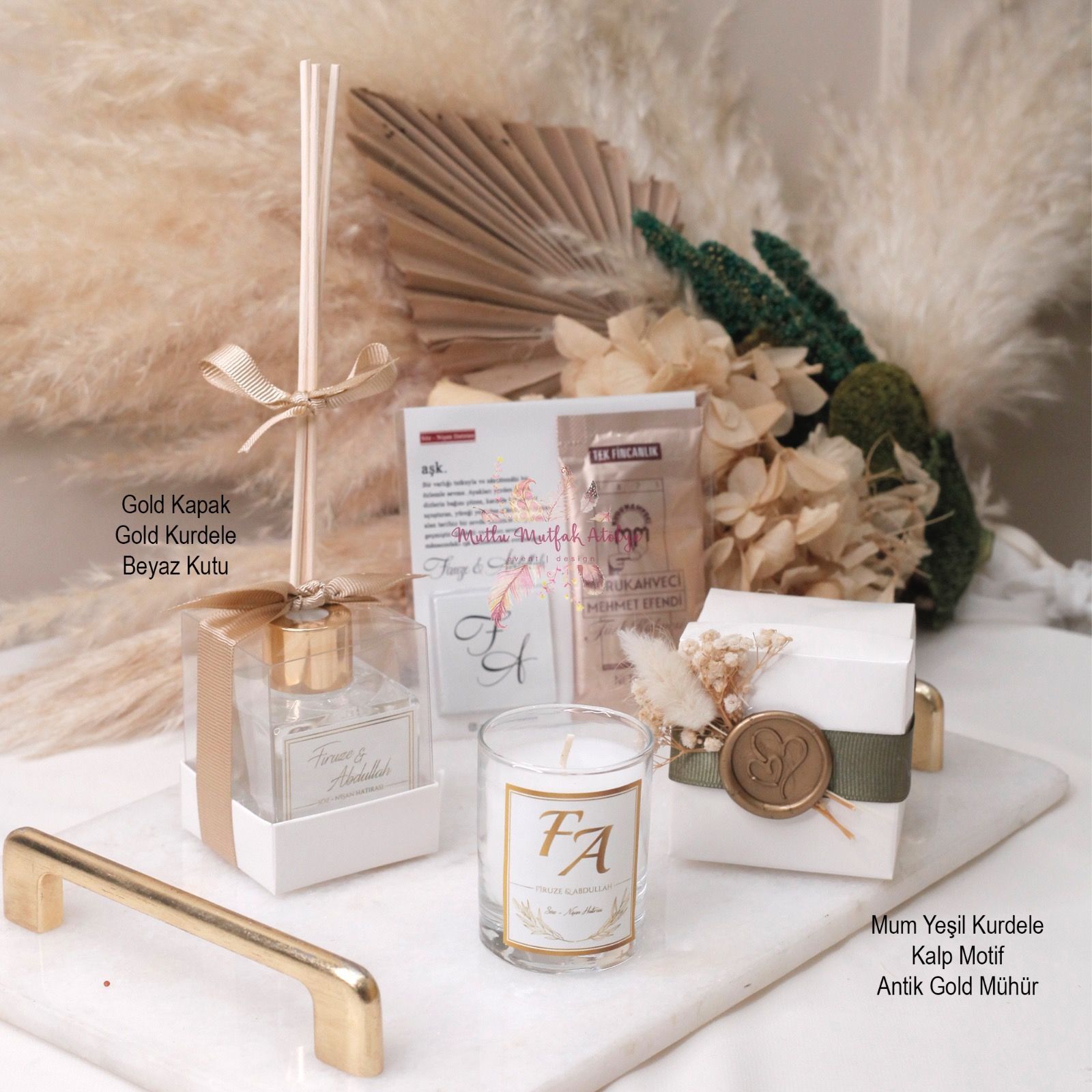 Hediyelik Mühürlü Kutulu Çiçekli Mum ,Oda Kokusu Ve Çikolatalı Kahve Seti