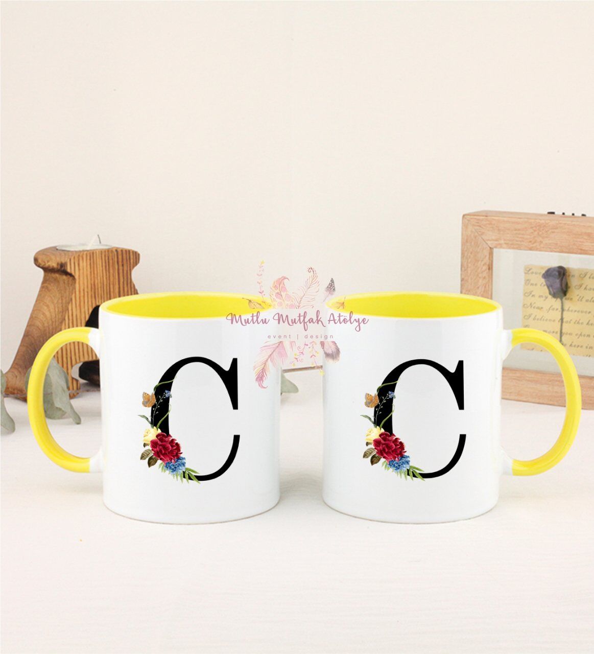 C Harfi Çiçek Desenliİkili Sarı Kupa Bardak