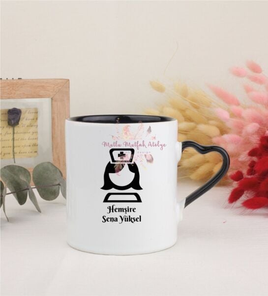 Kişiye Özel Hemşire Siyah Kalpli Kupa Bardak