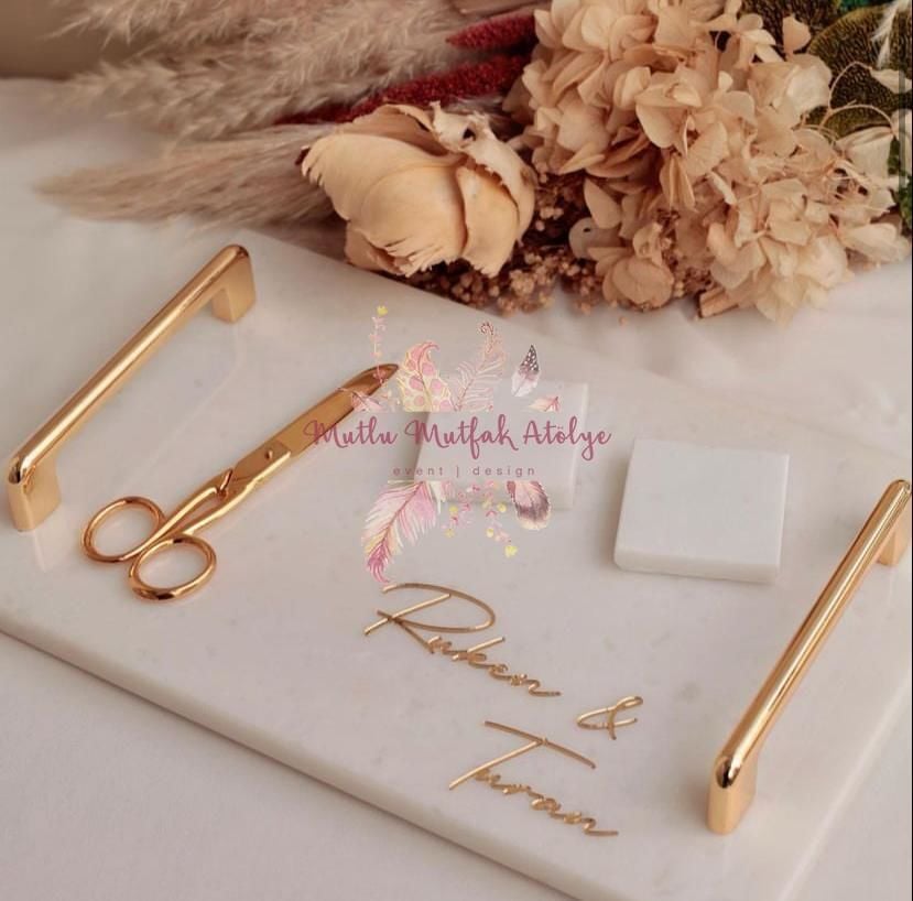 Kişiye Özel İsimli Mermer Tepsi (Gold/Silver)