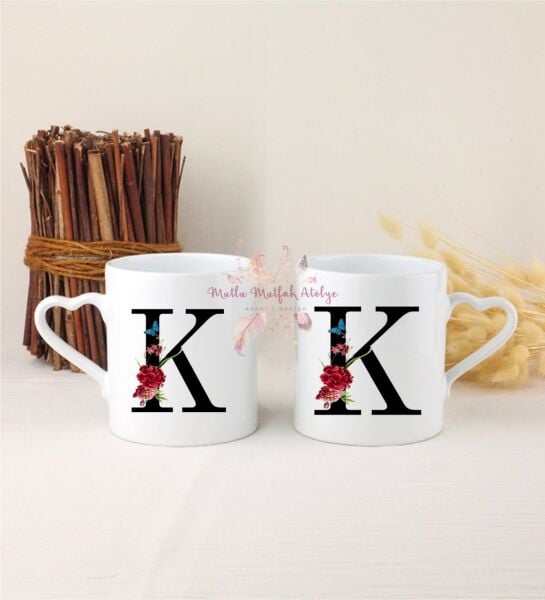 K Harfi Çiçek Desenli İkili Beyaz Kalpli Kupa Bardak