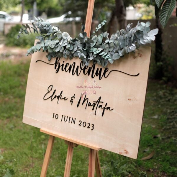 Ahşap Karşılama Panosu