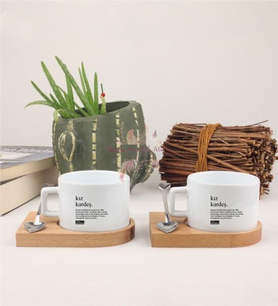 Kişiye Özel Kız Kardeş Fotoğraflı İkili Ahşap Altlıklı Fincan