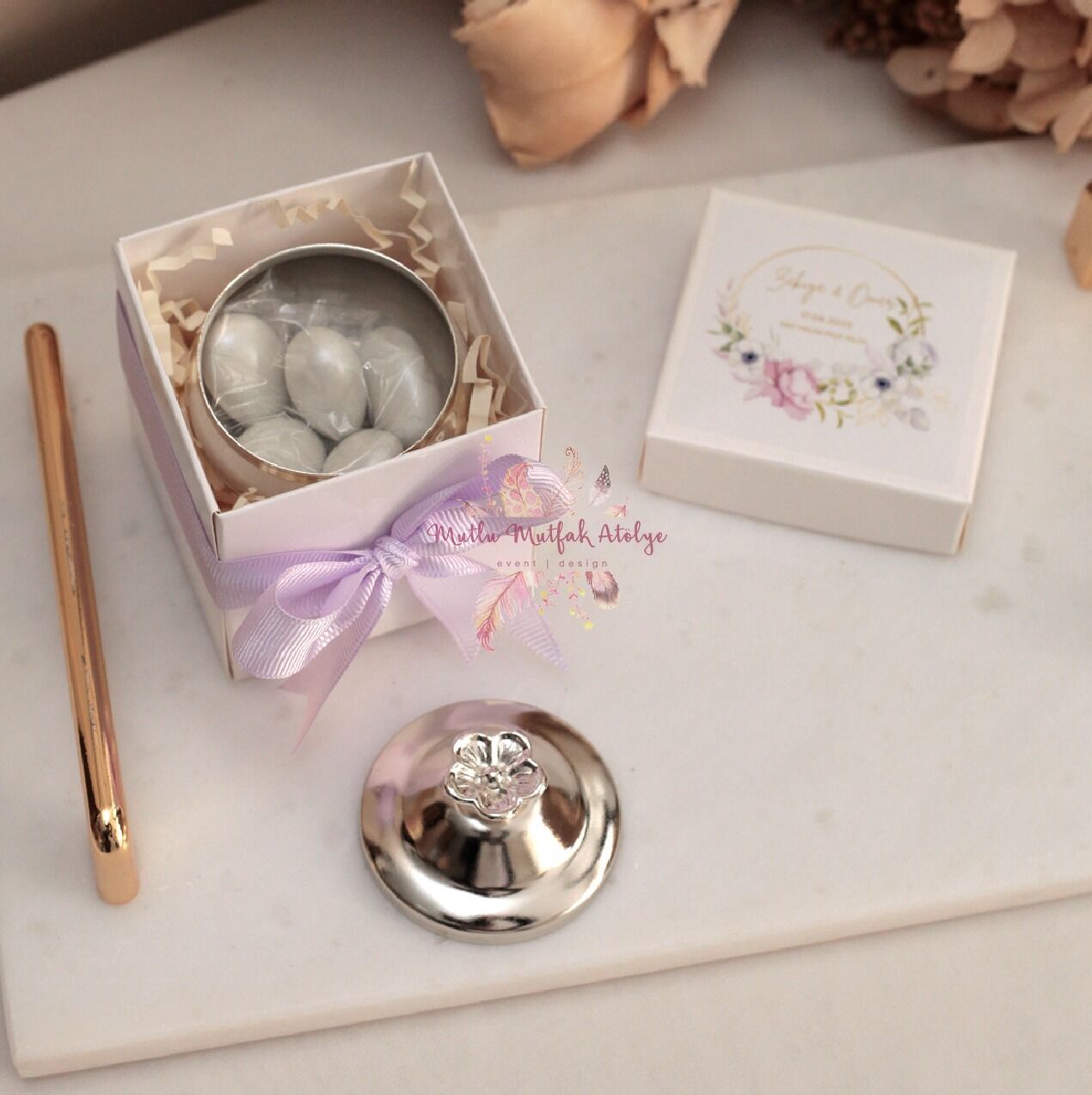 Fiyonk Kurdeleli Draje Şekerlik Kutusu