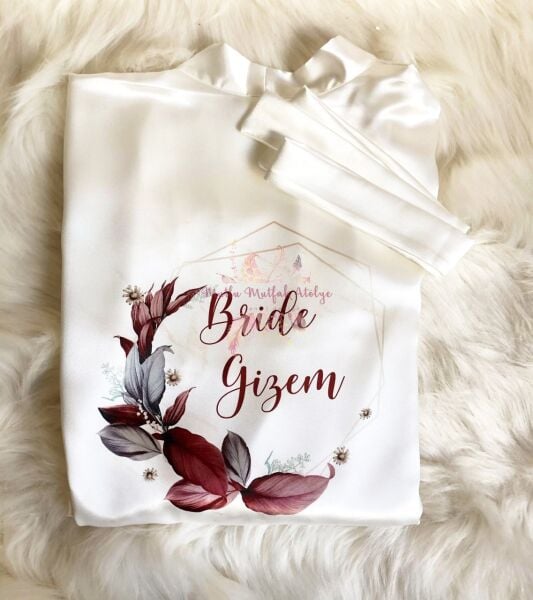 İsimli Baskılı Sabahlık Bordo Çiçek Motifli