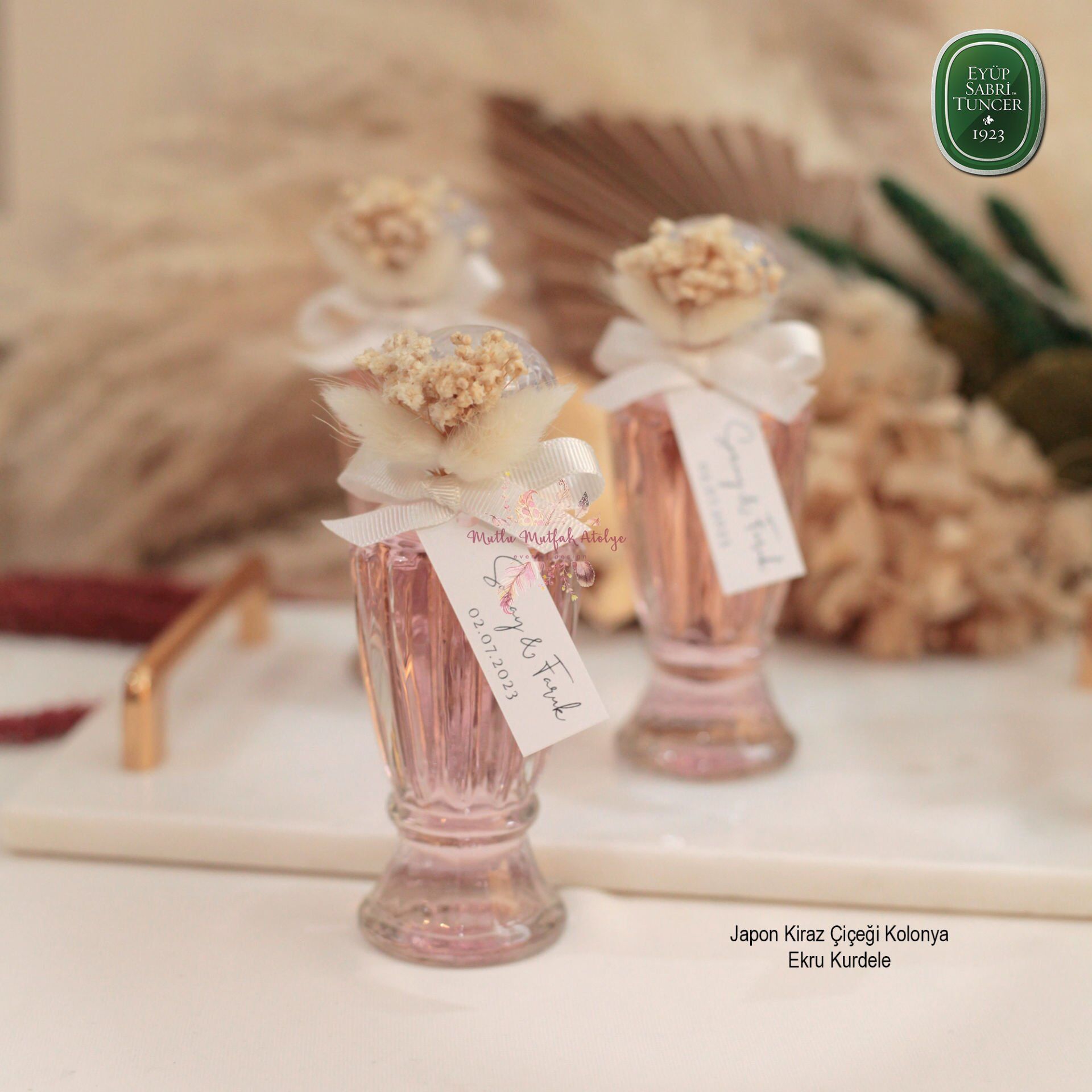 Cam Şişe Hediyelik Kolonya Eyüp Sabri Tuncer