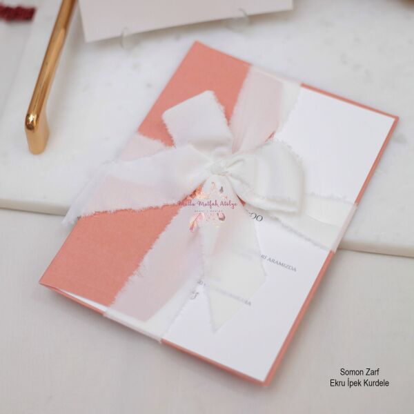 İpek Kurdeleli Davetiye (50 Ad)