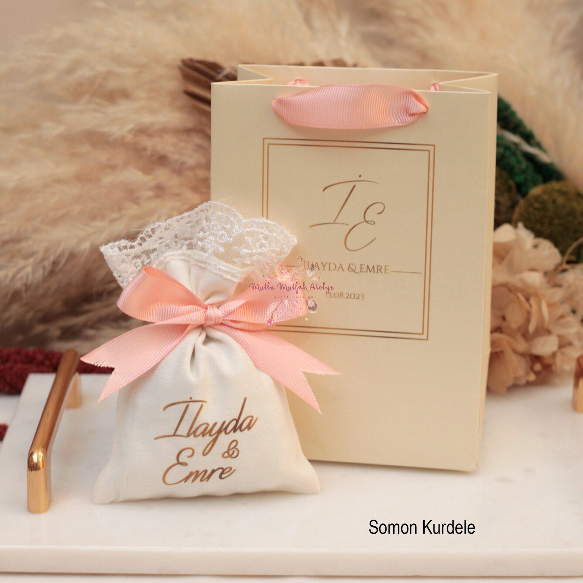 Hediyelik Lavanta Kesesi ve Baskılı Karton Çanta Seti