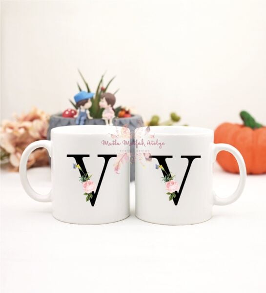 V Harfi Çiçek Desenli İkili Kupa Bardak