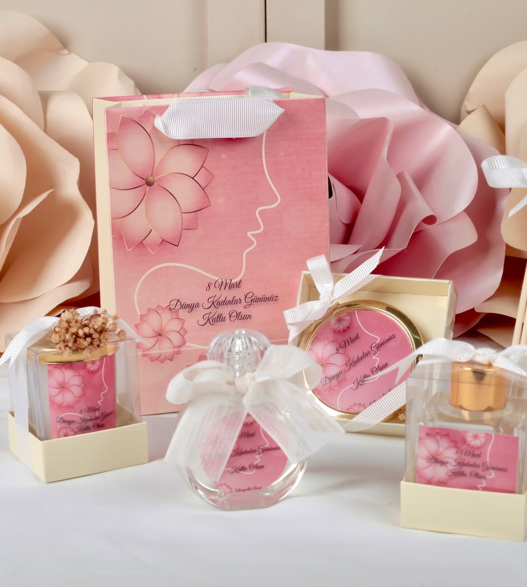 Kadınlar Günü Hediye Seti